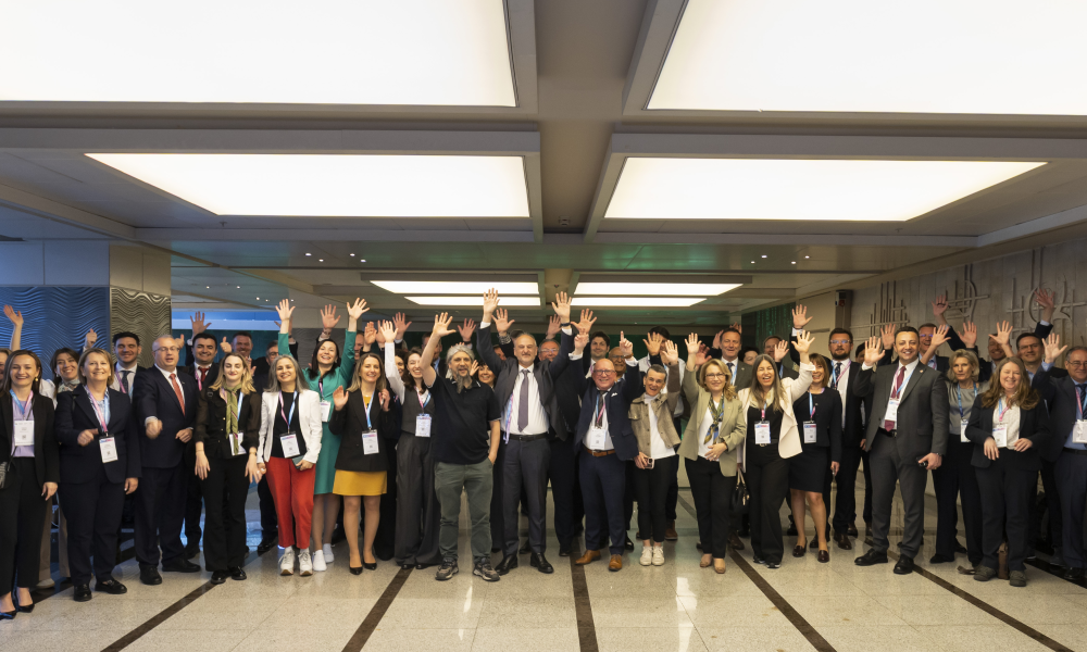 Image of delegates at the congress