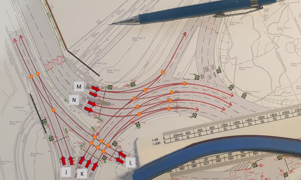 Images of junction plan being used to calculate 'X' distances for inter-green calculations